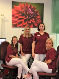 Ambulanz_mit_Blume(1)